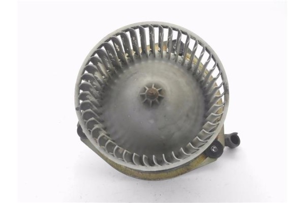 Recambio de motor calefaccion para nissan terrano (wd21) 2.7 td 4wd referencia OEM IAM 2722001G03  