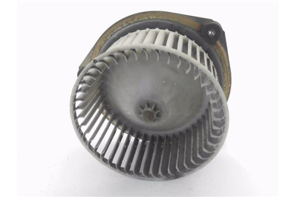 Recambio de motor calefaccion para nissan terrano (wd21) 2.7 td 4wd referencia OEM IAM 2722001G03  