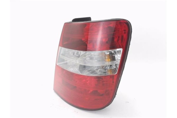 Recambio de piloto trasero derecho para fiat stilo (192) 1.9 120 dynamic multijet referencia OEM IAM 46758985  