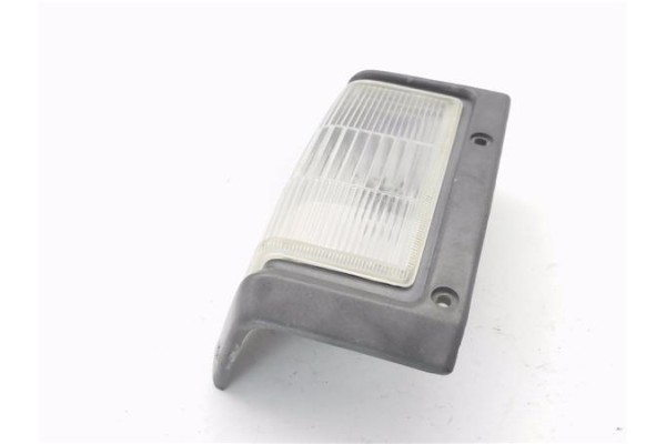 Recambio de intermitente delantero dcho para nissan terrano (wd21) 2.7 td 4wd referencia OEM IAM 21223922 7R01328 