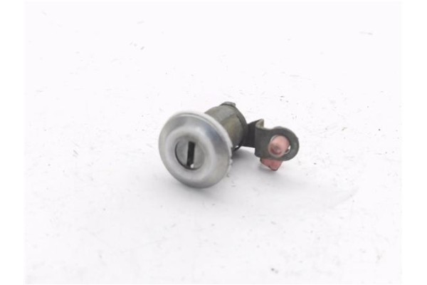 Recambio de llave para nissan terrano (wd21) 2.7 td 4wd referencia OEM IAM 4875001 4875001G00 