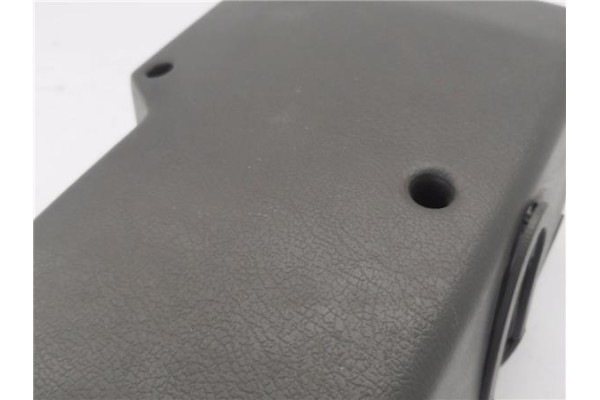 Recambio de embellecedor columna direccion para nissan terrano (wd21) 2.7 td 4wd referencia OEM IAM 81100NN6000  