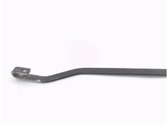 Recambio de brazo limpiaparabrisas delantero derecho para nissan terrano (wd21) 2.7 td 4wd referencia OEM IAM 2888001G 2888001G6