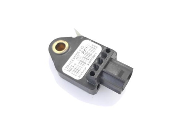 Recambio de sensor impacto para kia rio (jb) 1.4 16v referencia OEM IAM   