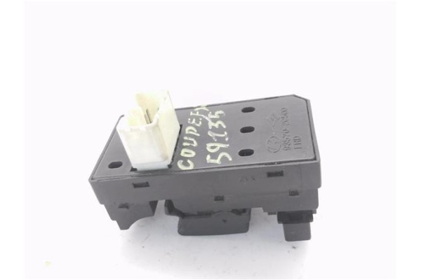 Recambio de mando elevalunas delantero izquierdo para hyundai coupe (rd) 1.6 fx referencia OEM IAM 935702C500  