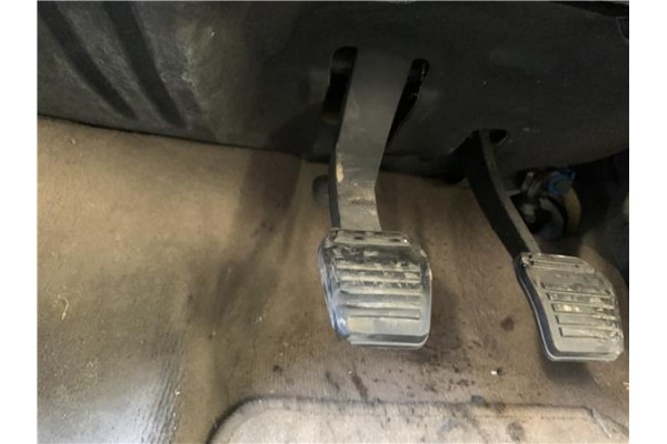 Recambio de pedal embrague para jaguar x-type 2.0 d executive referencia OEM IAM C2N4069  