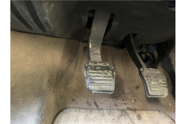 Recambio de pedal embrague para jaguar x-type 2.0 d executive referencia OEM IAM C2N4069  