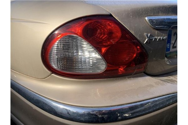 Recambio de piloto trasero izquierdo para jaguar x-type 2.0 d executive referencia OEM IAM C2S1576 C2S40488 