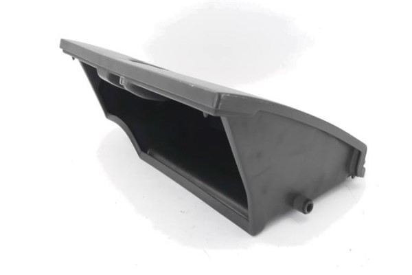 Recambio de tapa guantera para nissan sunny berlina (n14) 1.6 i 16v referencia OEM IAM   