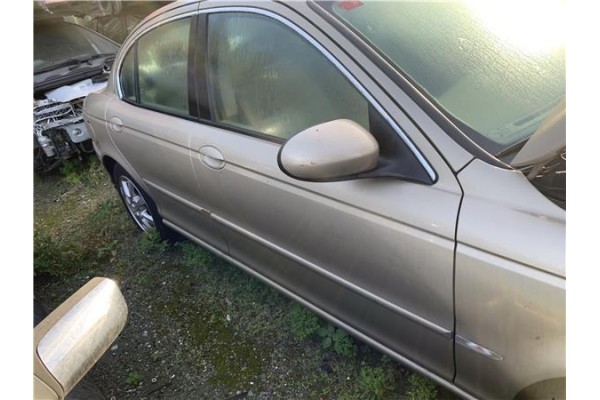 Recambio de puerta delantero derecha para jaguar x-type 2.0 d executive referencia OEM IAM C2S21952 C2S42629 