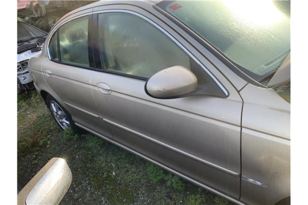 Recambio de puerta delantero derecha para jaguar x-type 2.0 d executive referencia OEM IAM C2S21952 C2S42629 