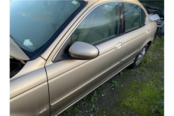 Recambio de puerta delantero izquierda para jaguar x-type 2.0 d executive referencia OEM IAM C2S21953 C2S42630 