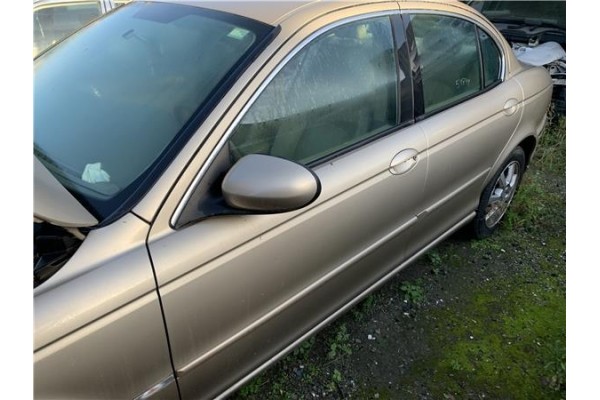 Recambio de puerta delantero izquierda para jaguar x-type 2.0 d executive referencia OEM IAM C2S21953 C2S42630 