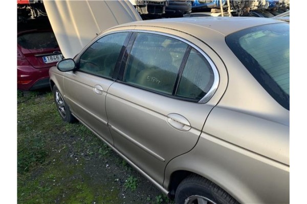 Recambio de puerta trasero izquierda para jaguar x-type 2.0 d executive referencia OEM IAM C2S29428  