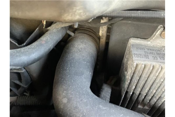 Recambio de radiador para jaguar x-type 2.0 d executive referencia OEM IAM C2S31599 C2S42756 