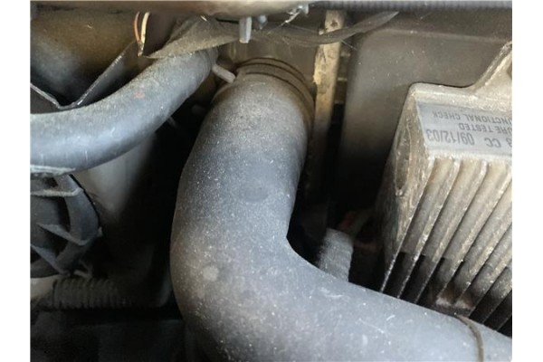 Recambio de radiador para jaguar x-type 2.0 d executive referencia OEM IAM C2S31599 C2S42756 