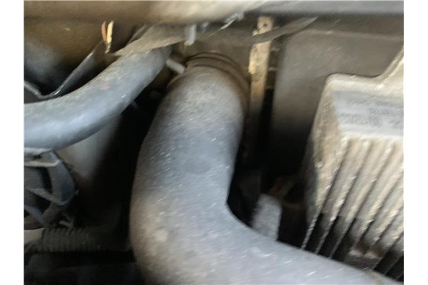 Recambio de radiador para jaguar x-type 2.0 d executive referencia OEM IAM C2S31599 C2S42756 