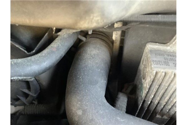 Recambio de radiador para jaguar x-type 2.0 d executive referencia OEM IAM C2S31599 C2S42756 