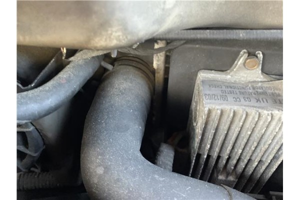 Recambio de radiador para jaguar x-type 2.0 d executive referencia OEM IAM C2S31599 C2S42756 