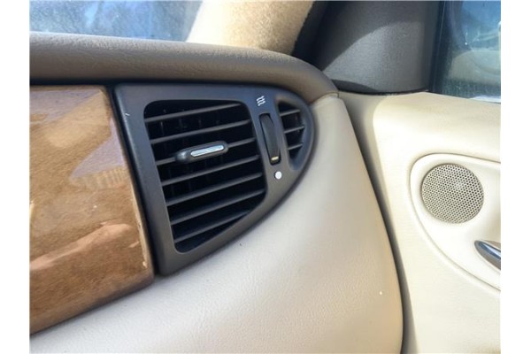 Recambio de rejilla entrada de aire para jaguar x-type 2.0 d executive referencia OEM IAM C2S20104  