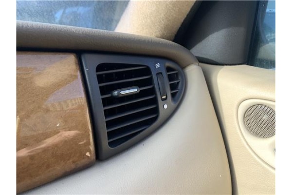 Recambio de rejilla entrada de aire para jaguar x-type 2.0 d executive referencia OEM IAM C2S20104  