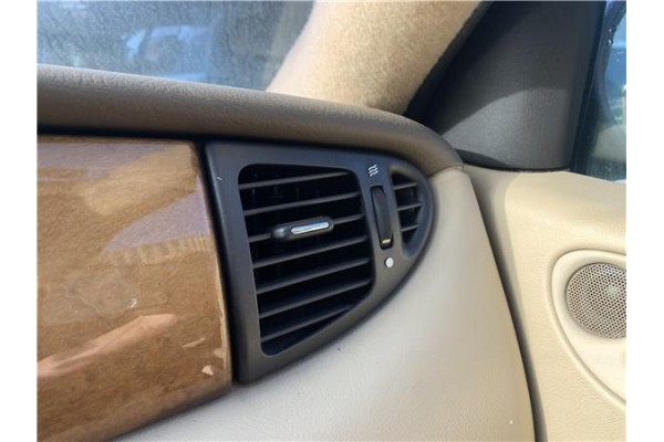 Recambio de rejilla entrada de aire para jaguar x-type 2.0 d executive referencia OEM IAM C2S20104  