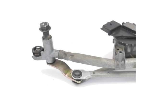 Recambio de motor limpiaparabrisas delantero para citroen c2 1.4 hdi referencia OEM IAM   