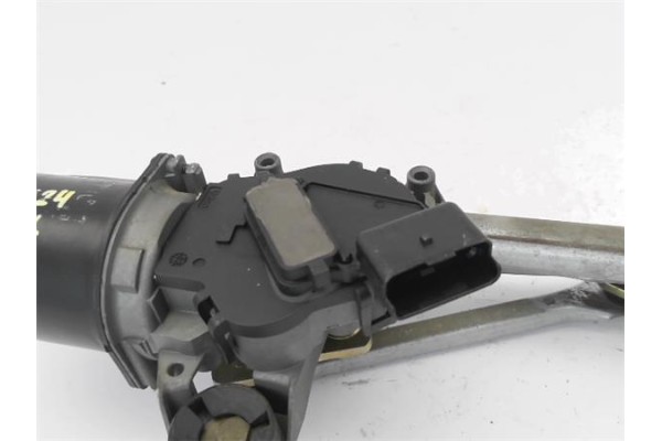 Recambio de motor limpiaparabrisas delantero para citroen c2 1.4 hdi referencia OEM IAM   