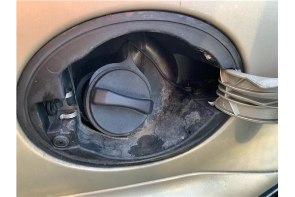 Recambio de tapon combustible para jaguar x-type 2.0 d executive referencia OEM IAM C2S40503  