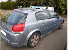 opel signum del año 2004