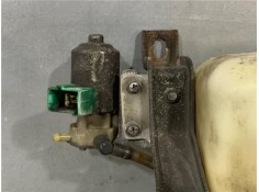 Recambio de deposito limpiaparabrisas para nissan terrano (wd21) 2.7 td 4wd referencia OEM IAM 2891046G00  