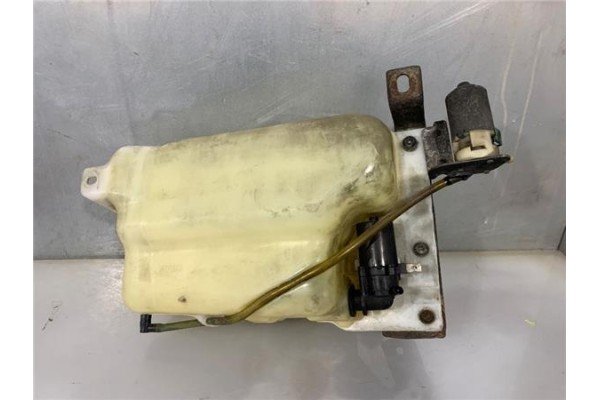 Recambio de deposito limpiaparabrisas para nissan terrano (wd21) 2.7 td 4wd referencia OEM IAM 2891046G00  