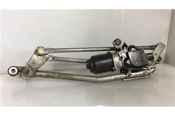 Recambio de motor limpiaparabrisas delantero para mazda 2 (b2w) 1.4 cd referencia OEM IAM   