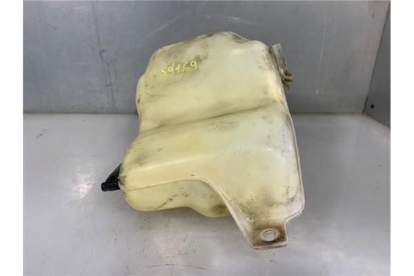 Recambio de deposito limpiaparabrisas para nissan terrano (wd21) 2.7 td 4wd referencia OEM IAM 2891046G00  
