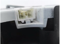 Recambio de piloto trasero derecho para nissan sunny berlina (n14) 1.4 lx referencia OEM IAM 22063324  