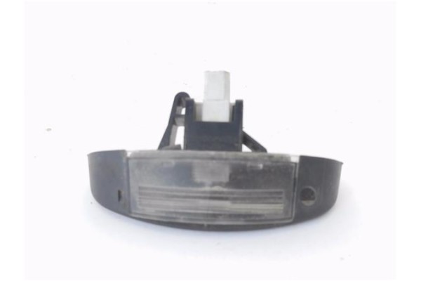 Recambio de piloto matricula para peugeot boxer furgón (244) 2.2 hdi referencia OEM IAM 1303499070  