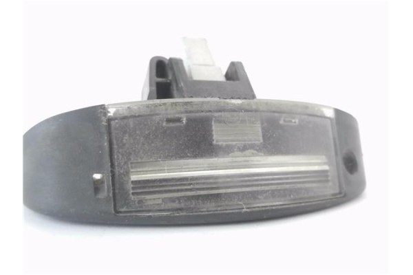 Recambio de piloto matricula para peugeot boxer furgón (244) 2.2 hdi referencia OEM IAM 1303499070  