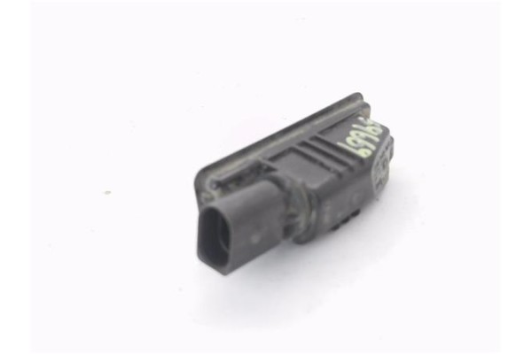 Recambio de piloto matricula para volkswagen polo v (6r1) 1.4 advance referencia OEM IAM 1K8943021  