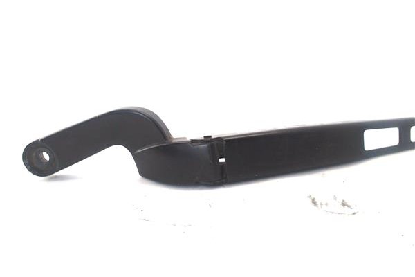 Recambio de brazo limpiaparabrisas delantero derecho para audi a6 avant (4f5) 2.7 tdi referencia OEM IAM 4F1955409  
