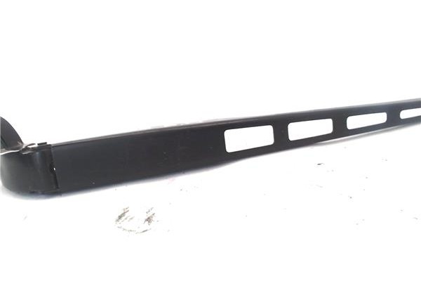 Recambio de brazo limpiaparabrisas delantero derecho para audi a6 avant (4f5) 2.7 tdi referencia OEM IAM 4F1955409  