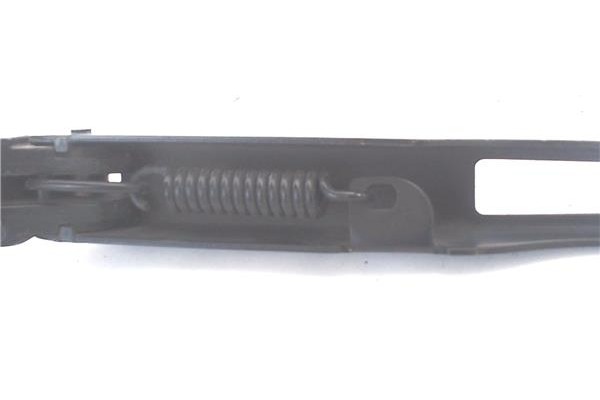 Recambio de brazo limpiaparabrisas delantero derecho para audi a6 avant (4f5) 2.7 tdi referencia OEM IAM 4F1955409  