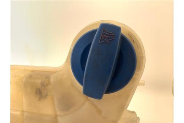 Recambio de botella expansion para opel corsa c 1.7 cdti referencia OEM IAM 4F0121403N  