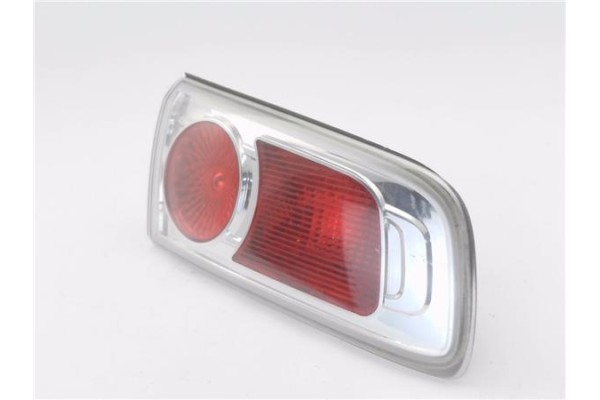 Recambio de piloto porton trasero izquierdo para mazda 2 (b2w) 1.4 referencia OEM IAM 6M7113547BF  