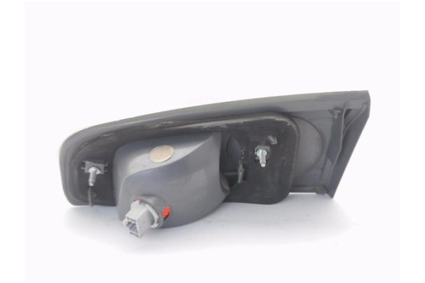 Recambio de piloto porton trasero izquierdo para mazda 2 (b2w) 1.4 referencia OEM IAM 6M7113547BF  