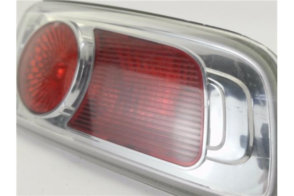 Recambio de piloto porton trasero izquierdo para mazda 2 (b2w) 1.4 referencia OEM IAM 6M7113547BF  