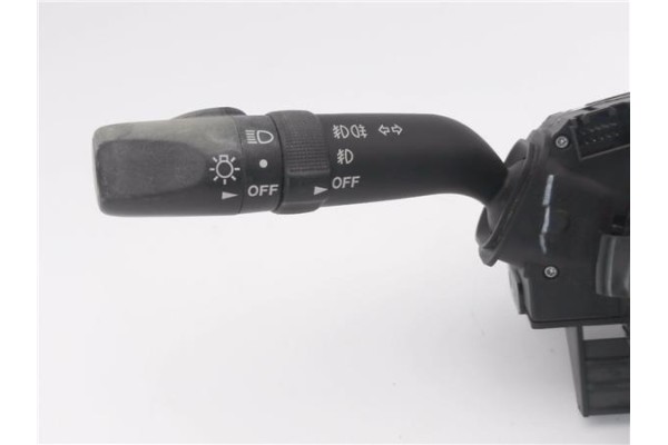 Recambio de mando intermitencia para mazda 2 (b2w) 1.4 referencia OEM IAM 3M7113N064FC  