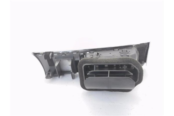 Recambio de rejilla entrada de aire para audi a6 avant (4f5) 2.7 tdi referencia OEM IAM 4F1820901C  