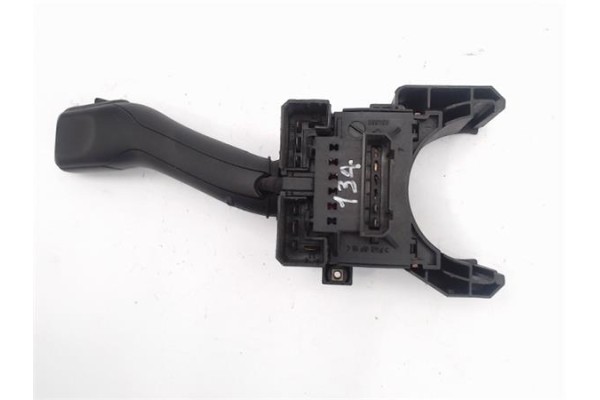 Recambio de mando limpiaparabrisas para audi a3 (8l) referencia OEM IAM 4B0953503F  4B0953503F01C , AUDI