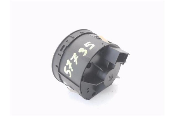 Recambio de mando de luces para audi a6 avant (4f5) 2.0 tdi referencia OEM IAM 4F2941531D  