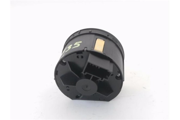 Recambio de mando de luces para audi a6 avant (4f5) 2.0 tdi referencia OEM IAM 4F2941531D  